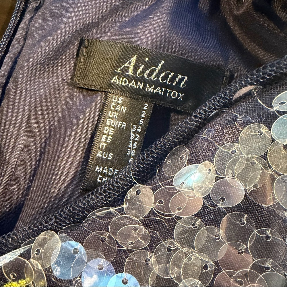 NWT Aidan by Aidan Mattox ‘Floral Embroidered Sequin Dress’ in “Dusty Blue” Sz 2 - Picture 4 of 16